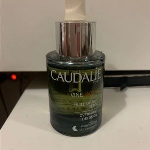 Caudalie Oil